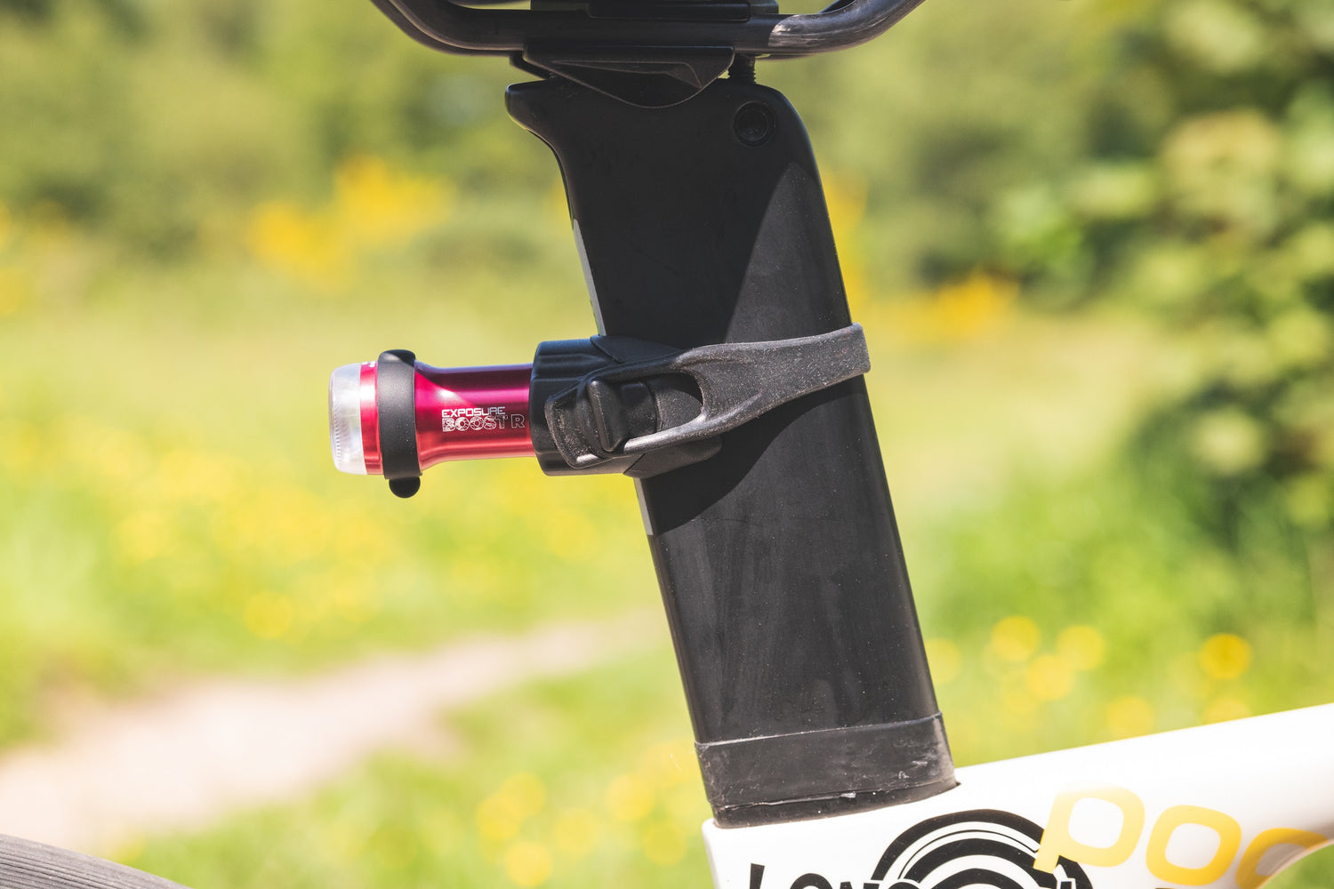 BOOST-R Aero Seat Post Bracket