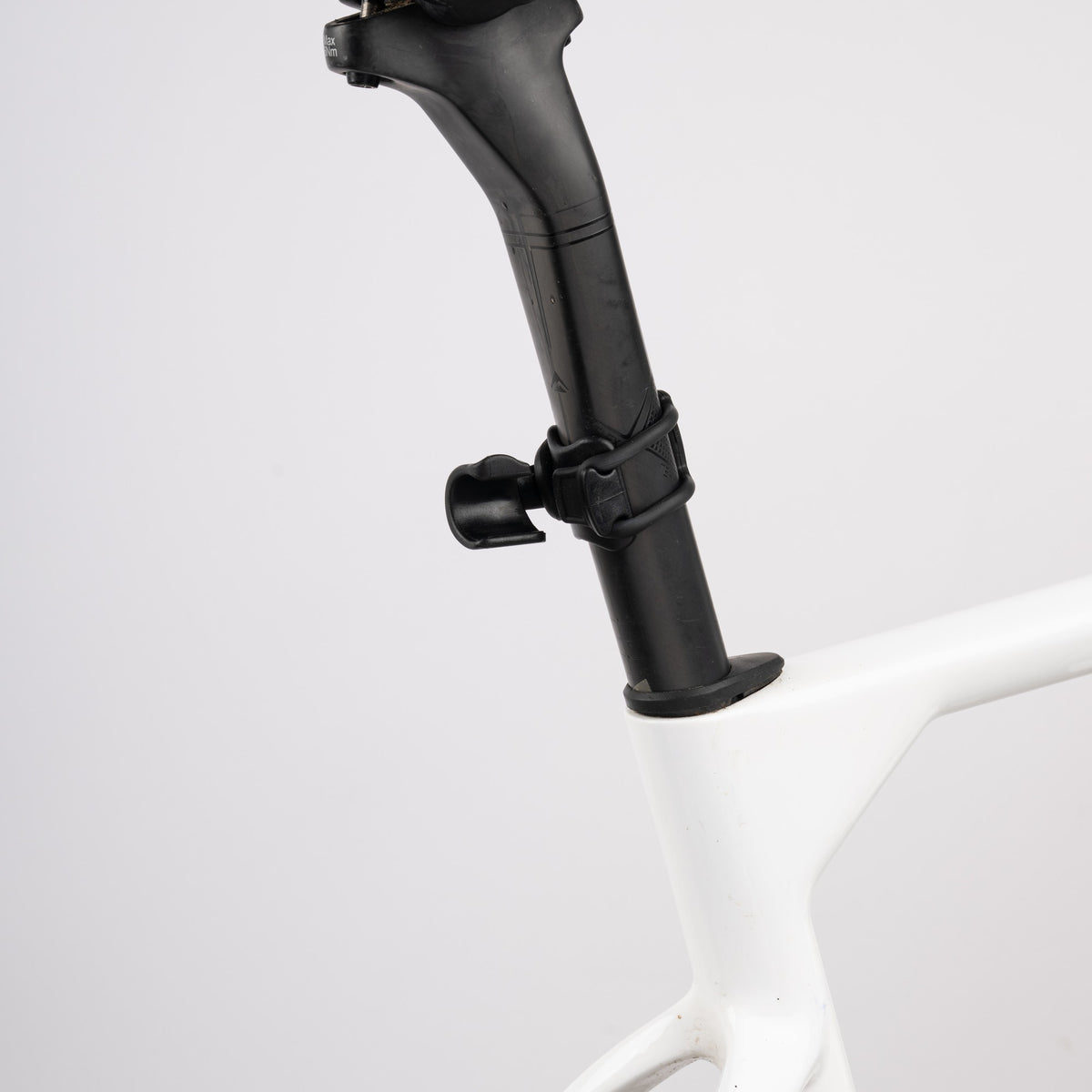 TraceR QR Bracket