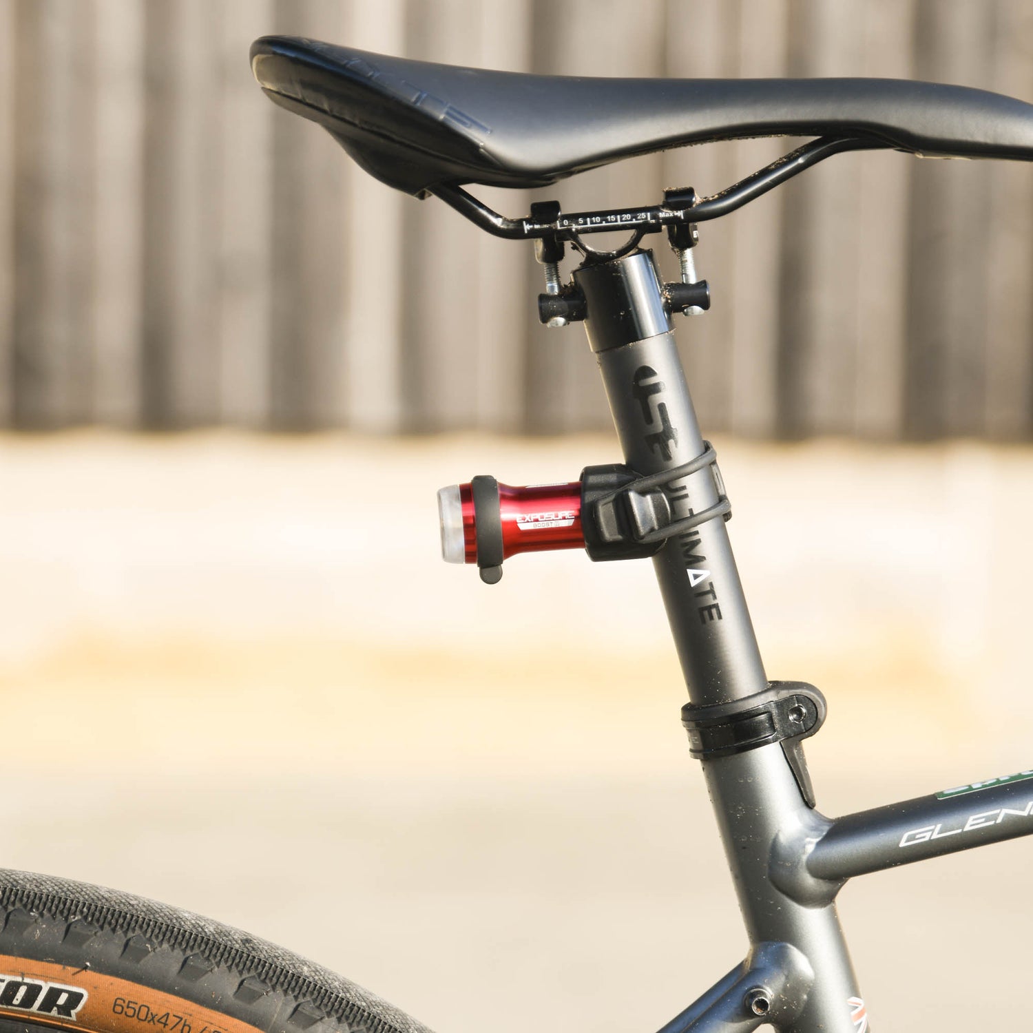 BOOST-R 3 REAKT & PELOTON