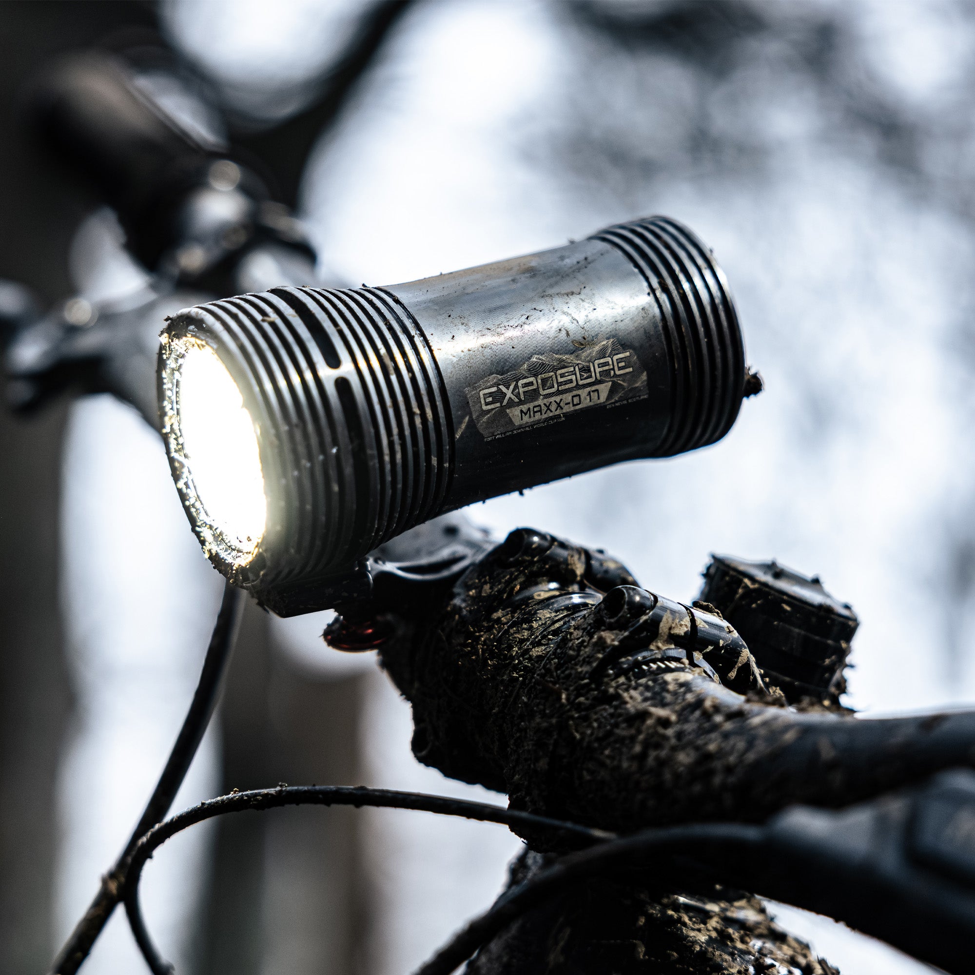 MaXx-D 17 – Exposure Lights